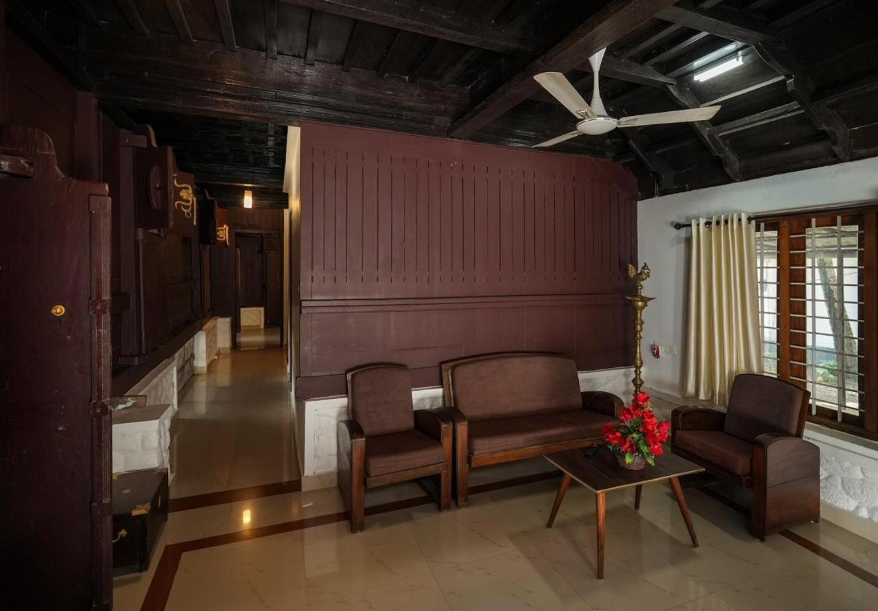 Cocozone Stays Alappuzha Buitenkant foto