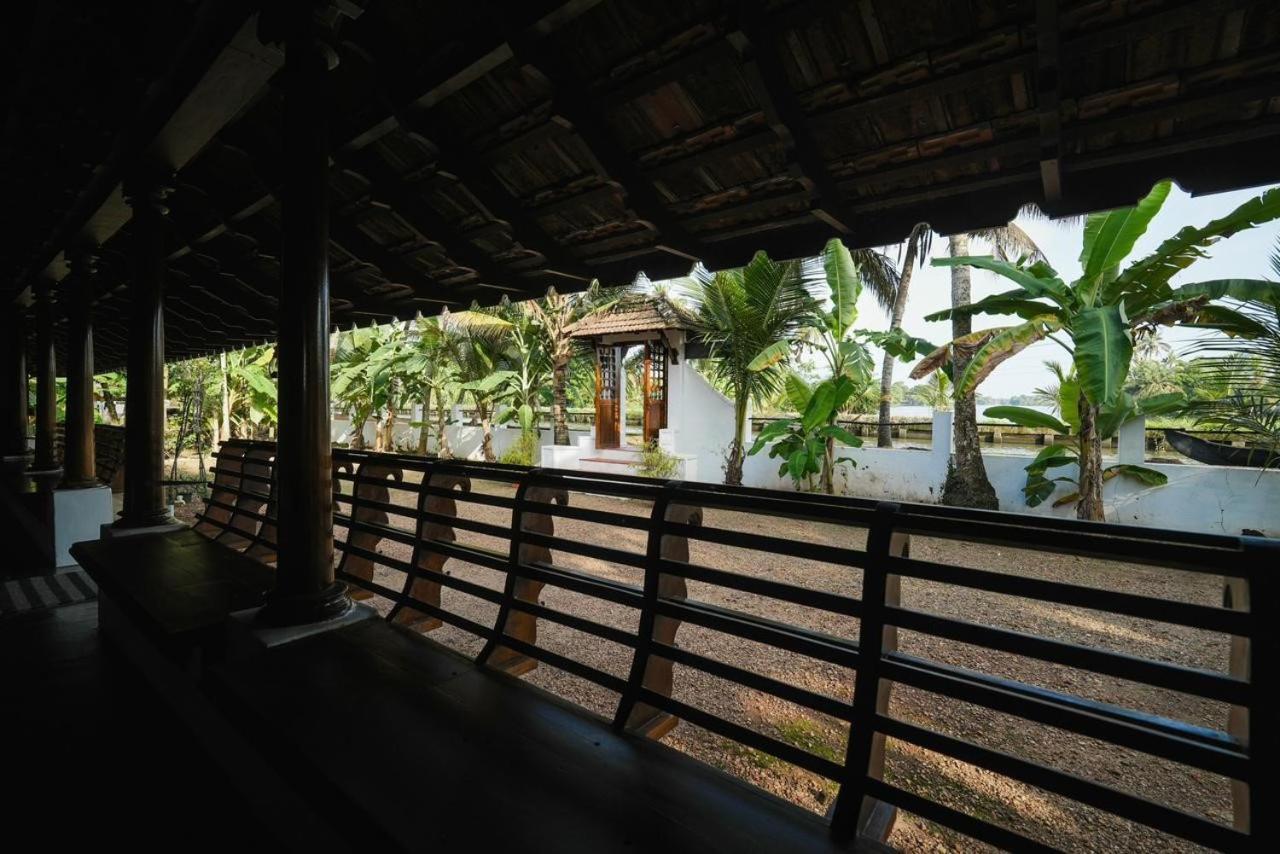 Cocozone Stays Alappuzha Buitenkant foto